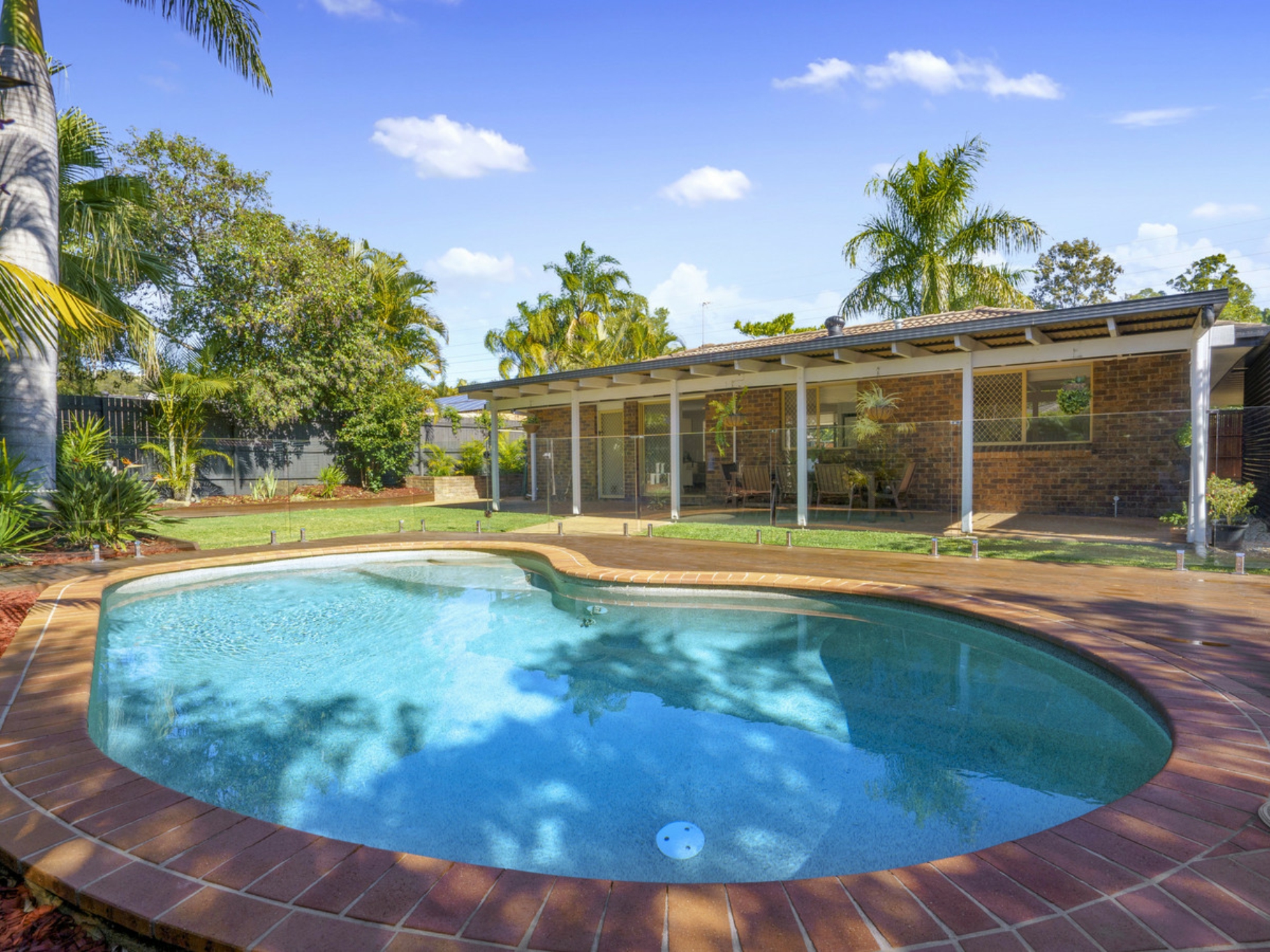 15 Studio Drive Oxenford QLD
