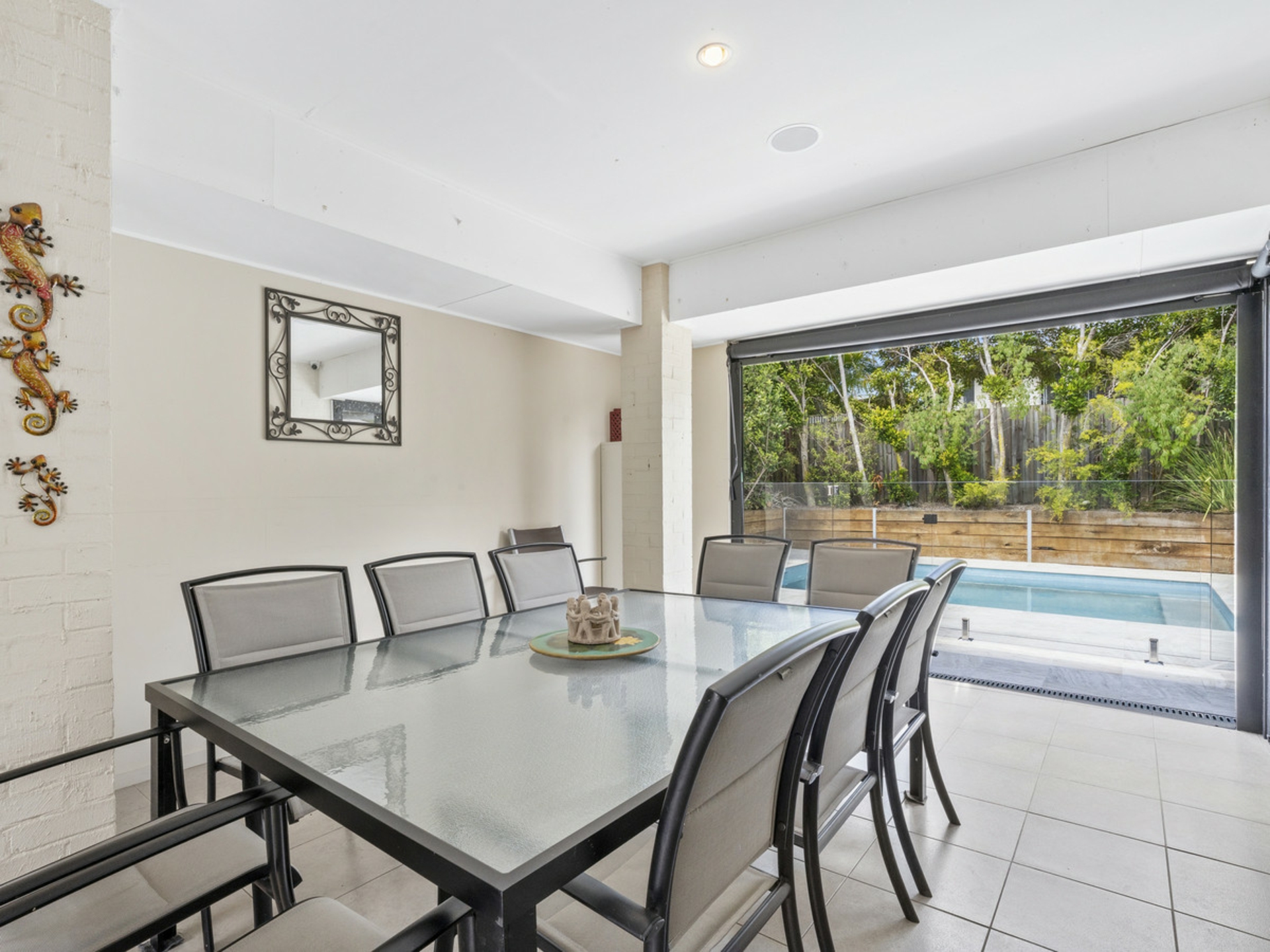 27 Lynbrook Avenue, ORMEAU