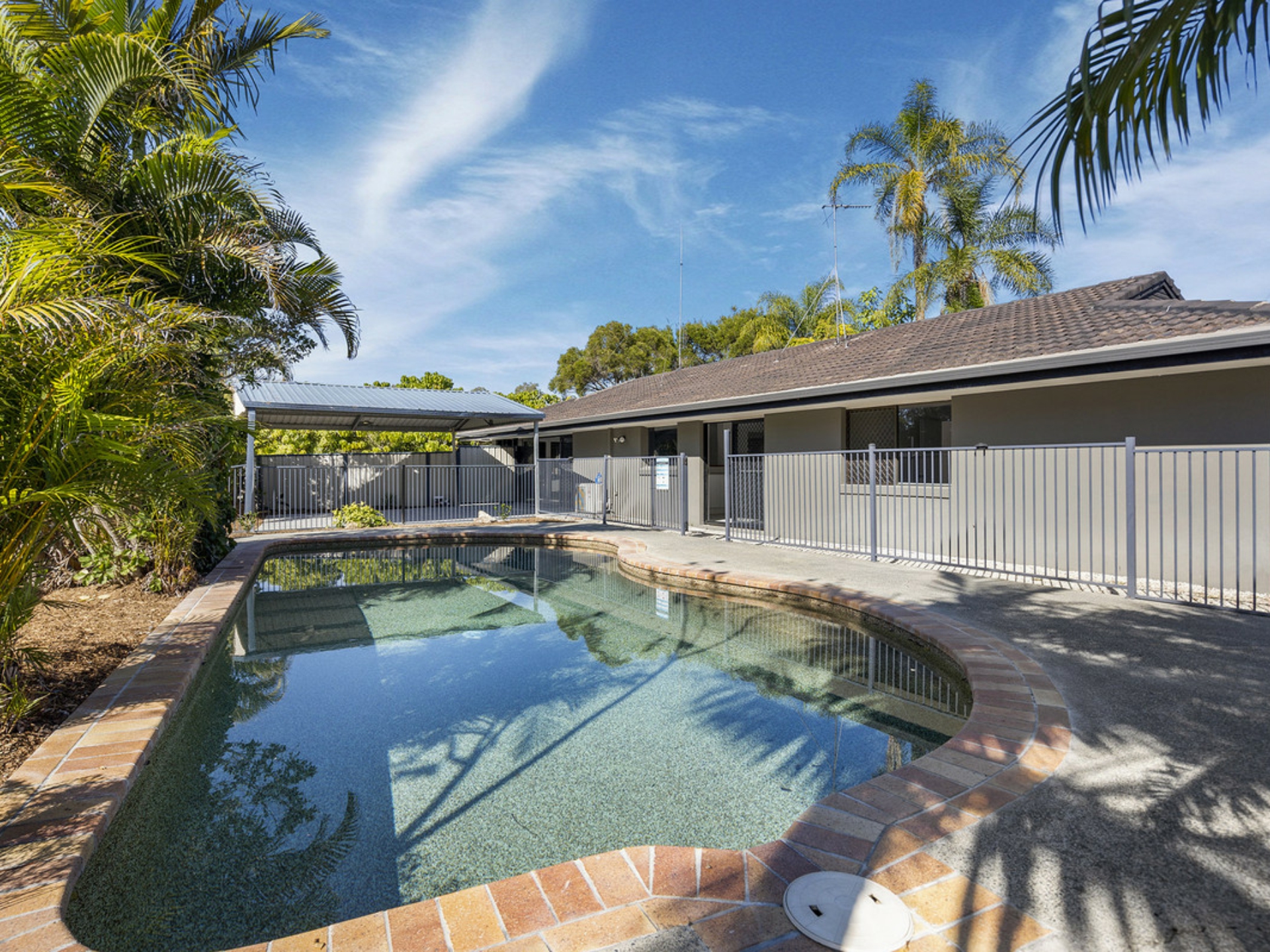 1 Calder Crescent, HELENSVALE