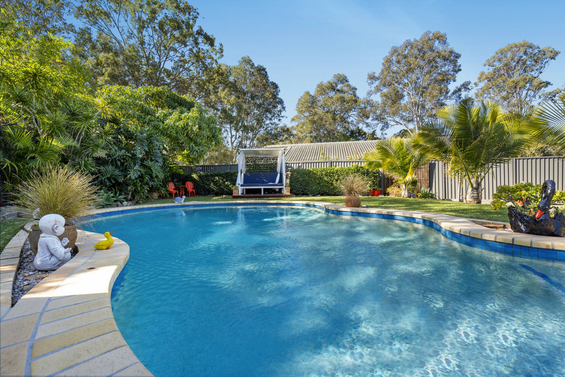 4 Calder Crescent, HELENSVALE