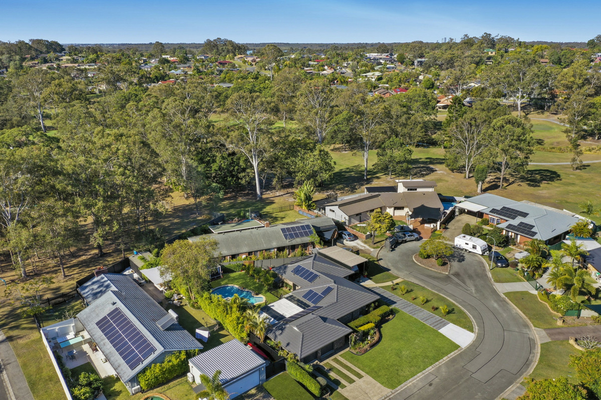 4 Calder Crescent, HELENSVALE