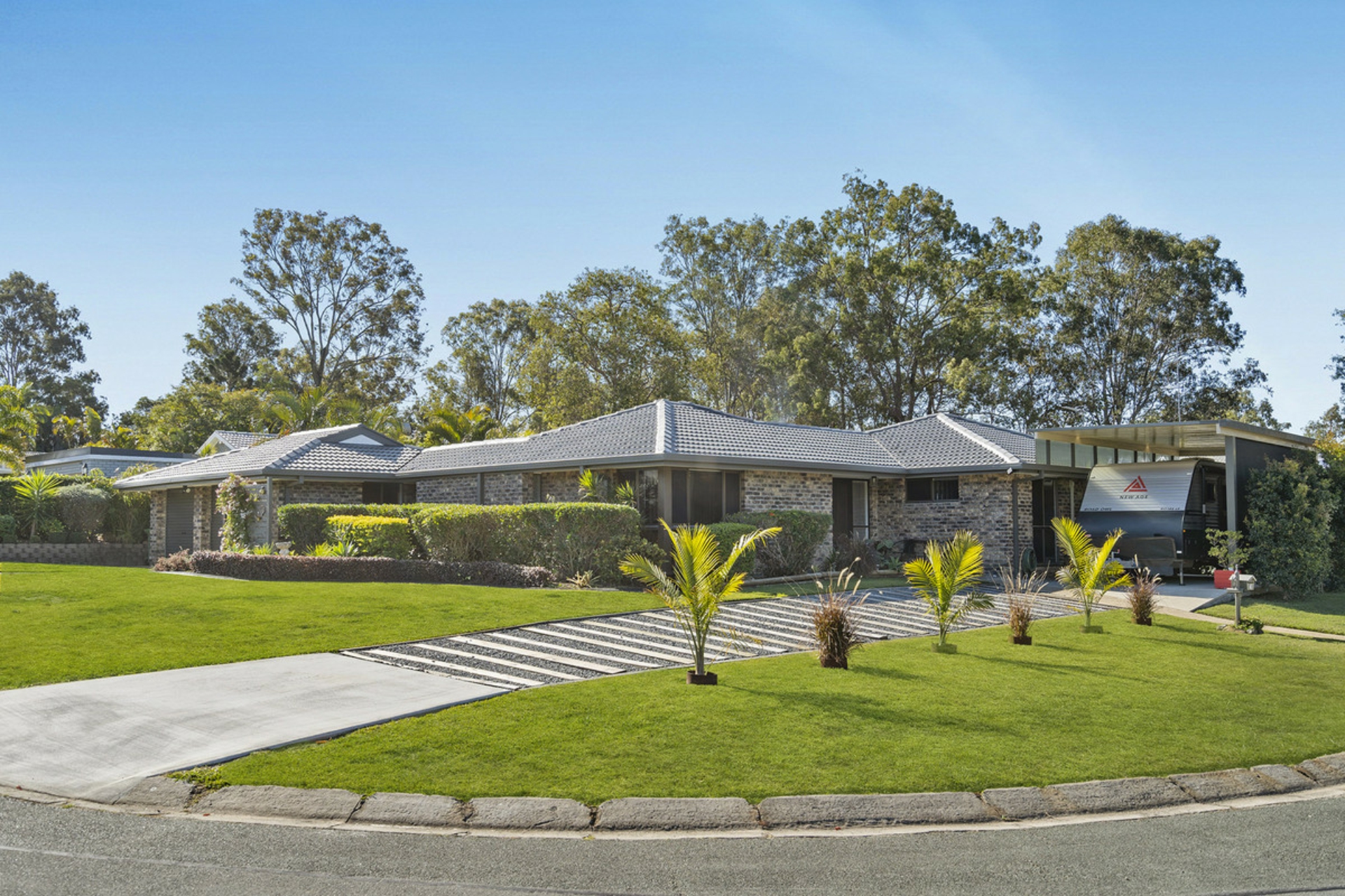 4 Calder Crescent, HELENSVALE