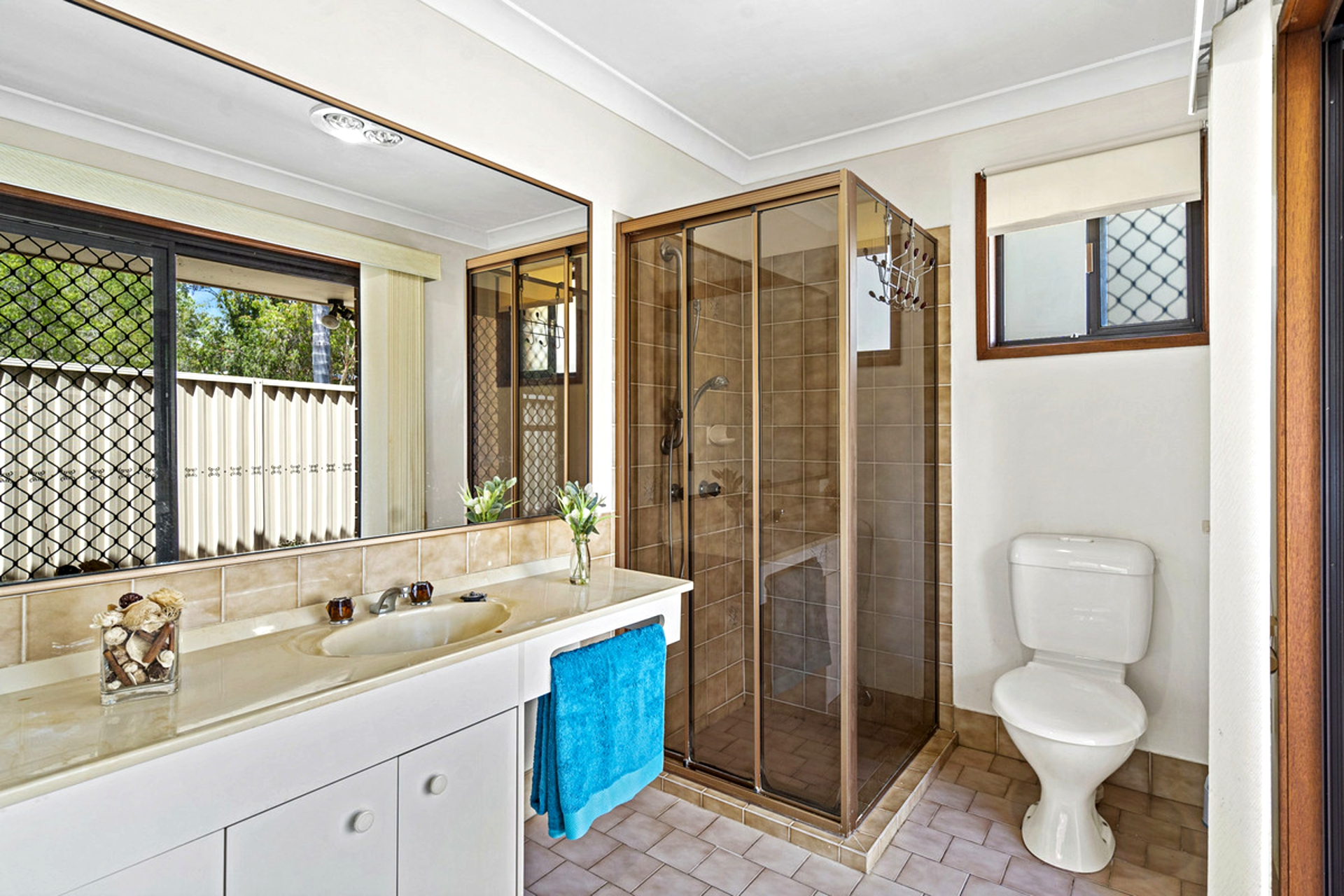 62 Lindfield Road Helensvale QLD Property Details LJ Hooker