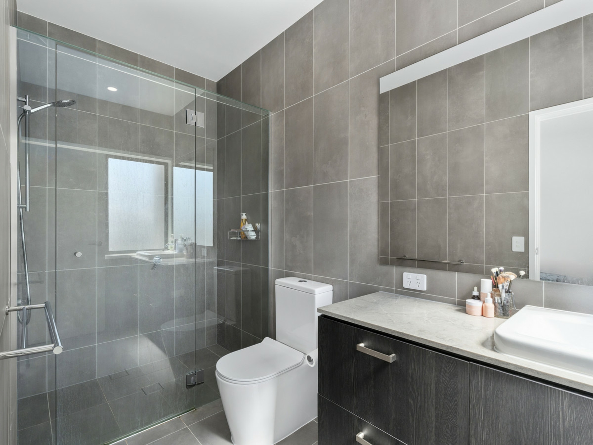 63/1 Lyra Avenue, HOPE ISLAND