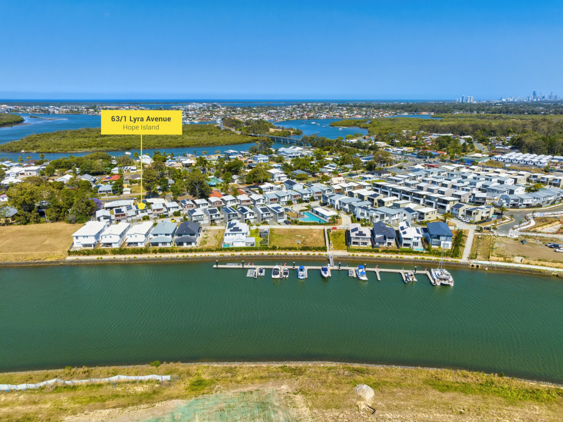 63/1 Lyra Avenue, HOPE ISLAND