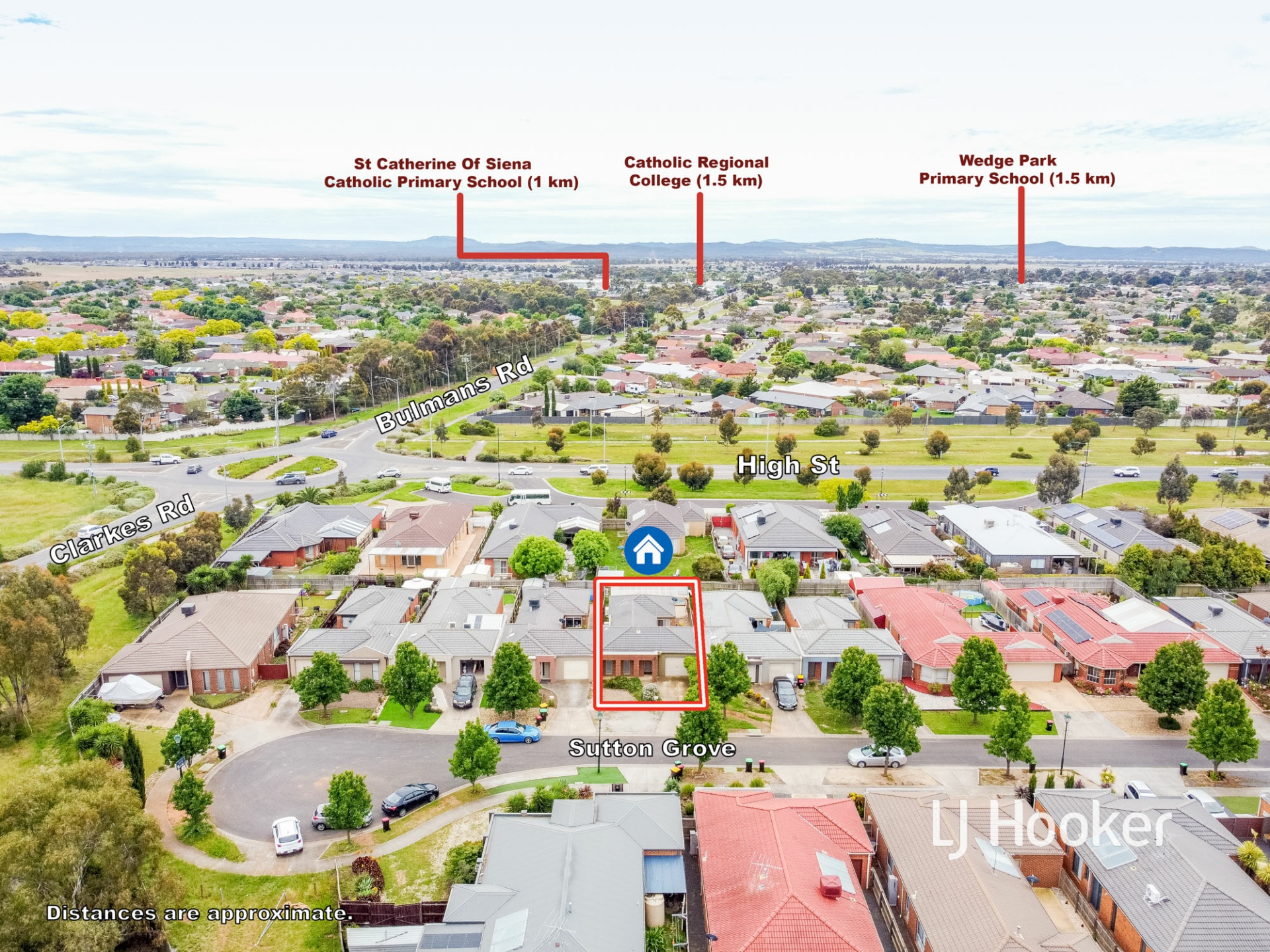 15 Sutton Grove, MELTON WEST