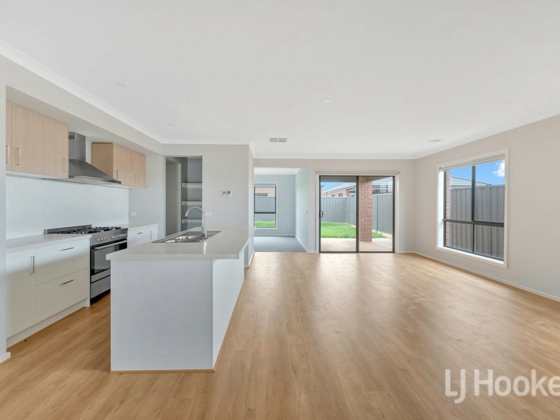 6 Ballad Street, STRATHTULLOH