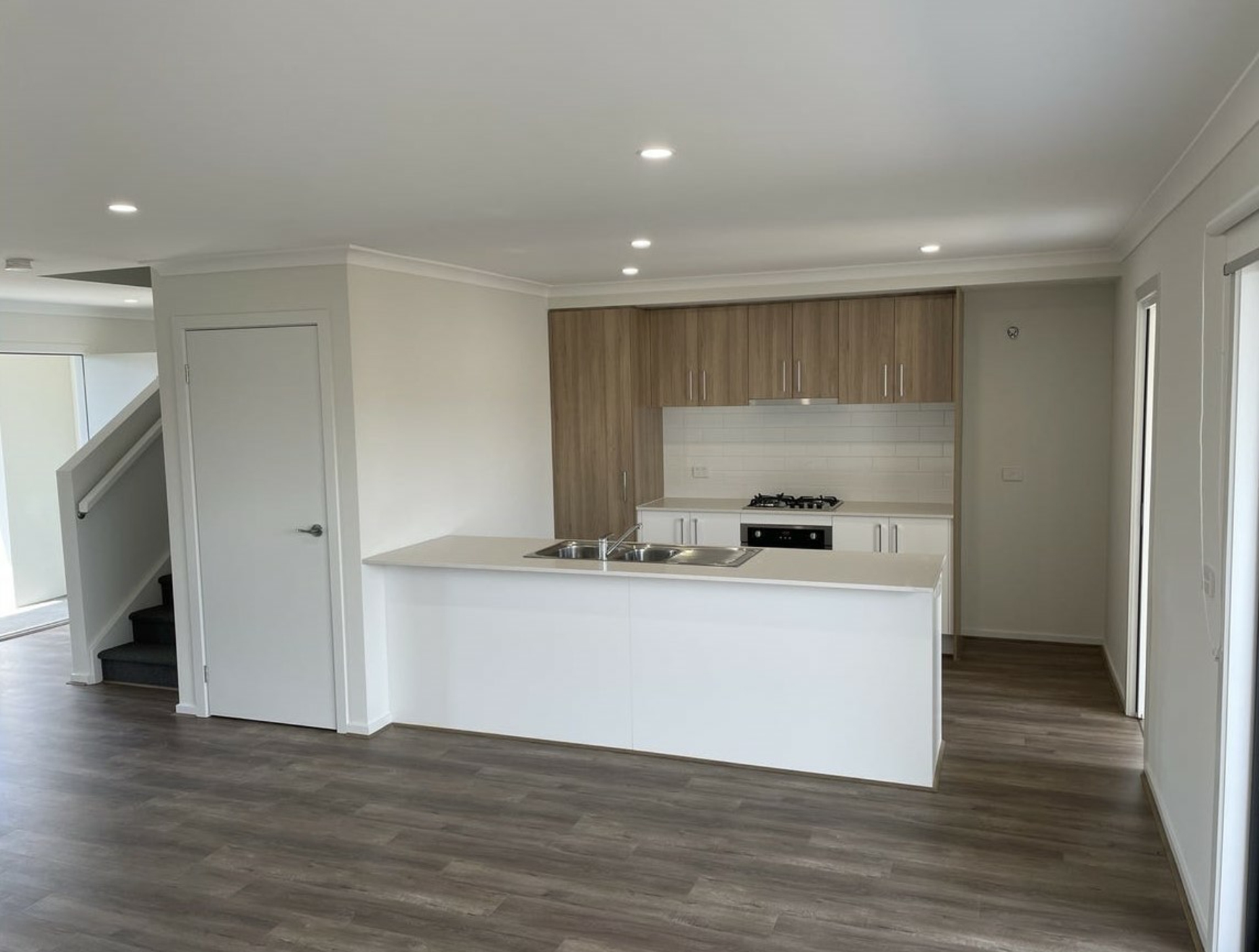 37 Oldbridge Boulevard, WEIR VIEWS