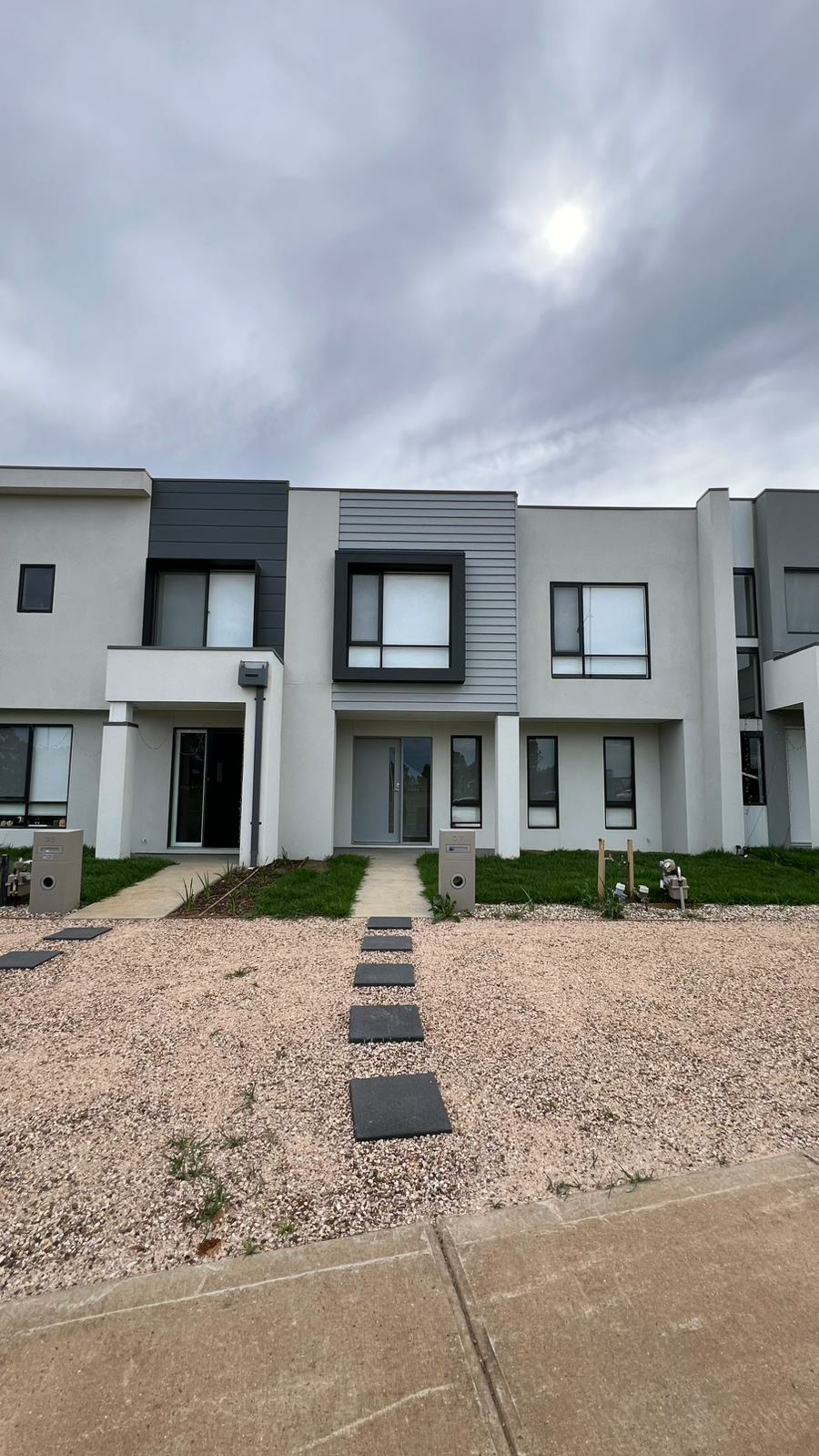 37 Oldbridge Boulevard, WEIR VIEWS