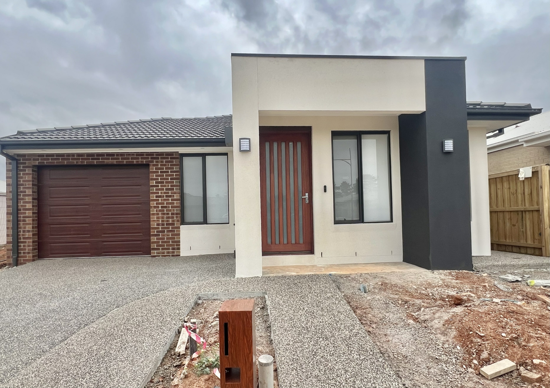 14 Everlasting Boulevard, STRATHTULLOH