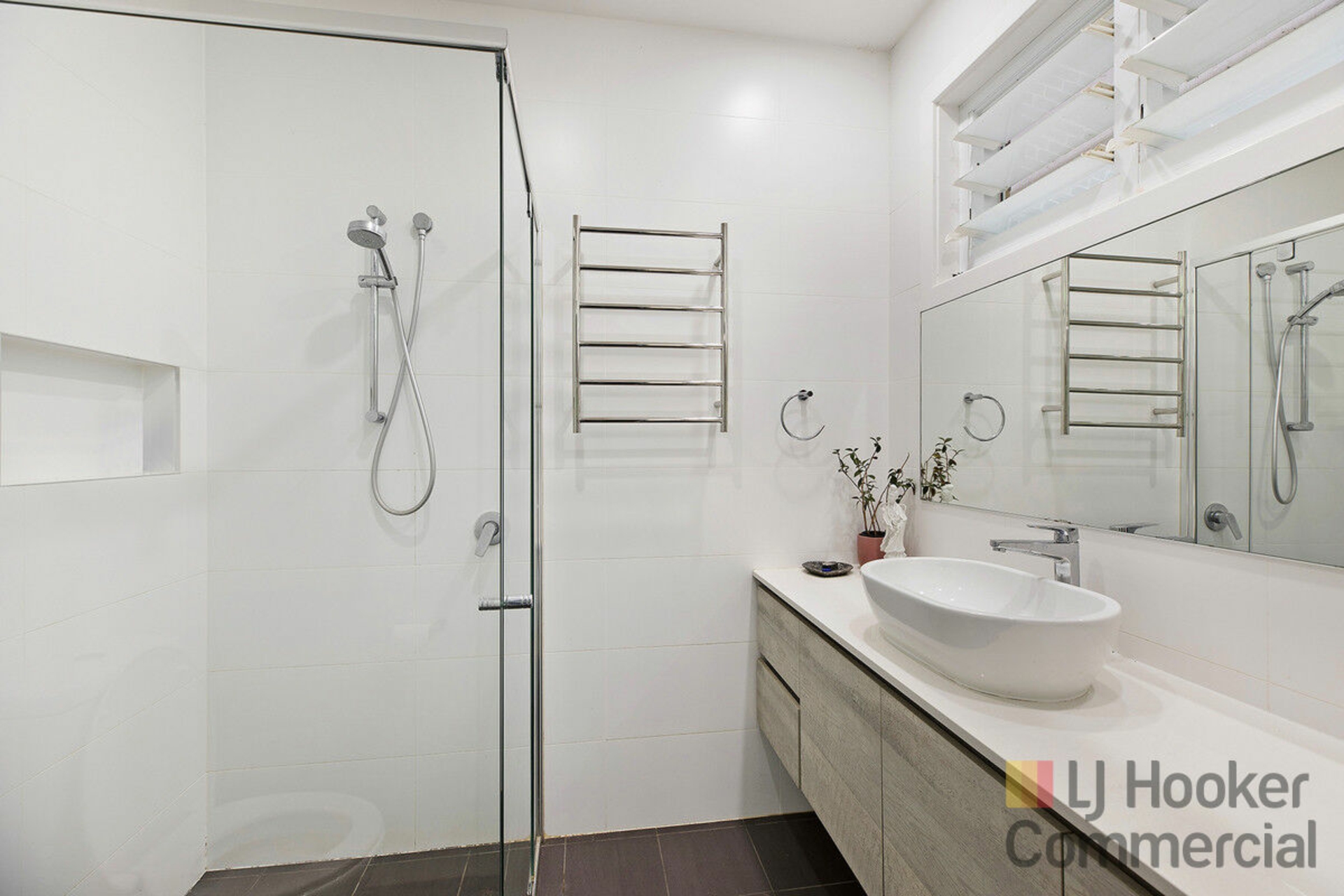 221 Wattle Tree Road, HOLGATE
