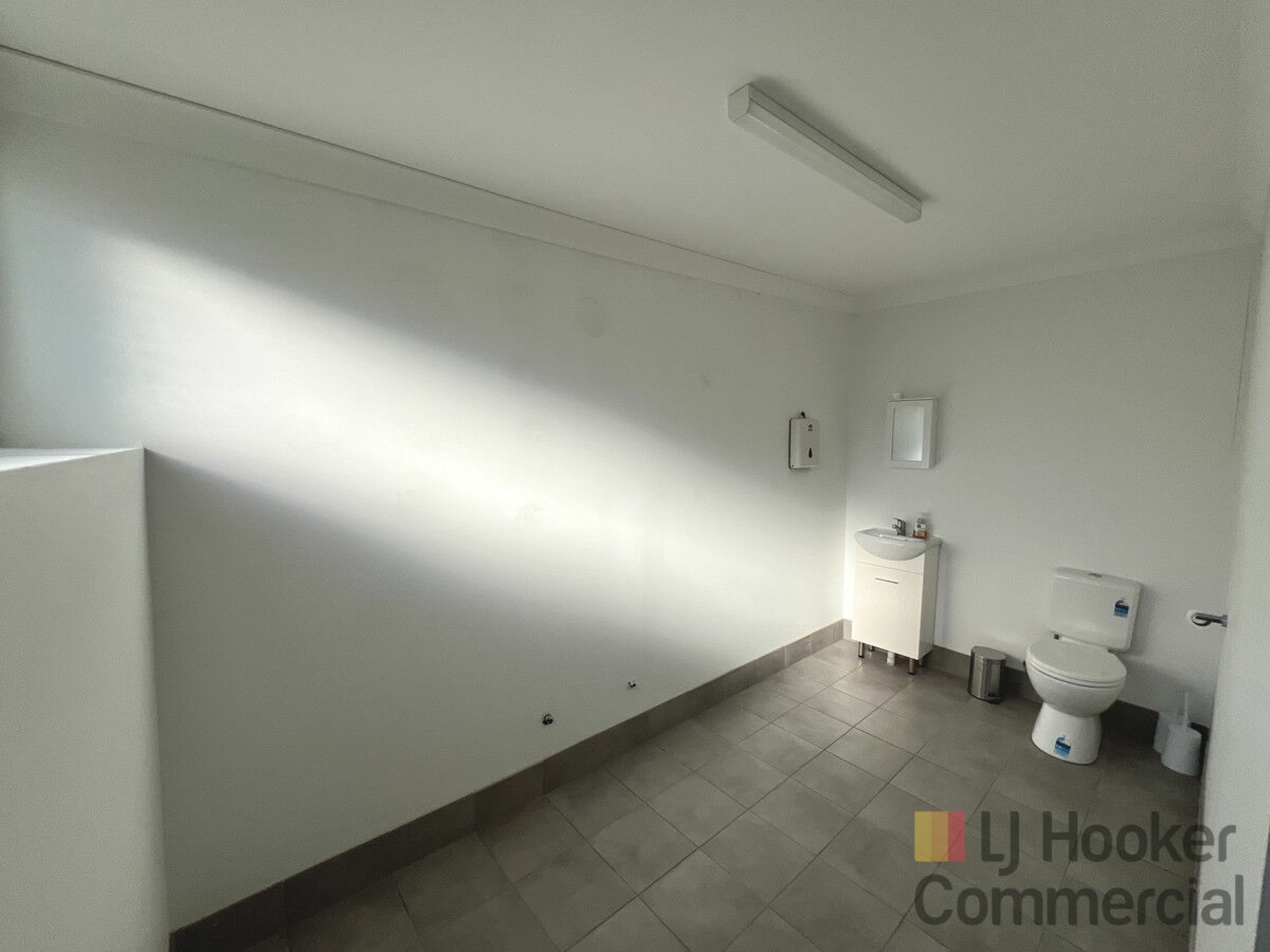 247 The Entrance Road, ERINA