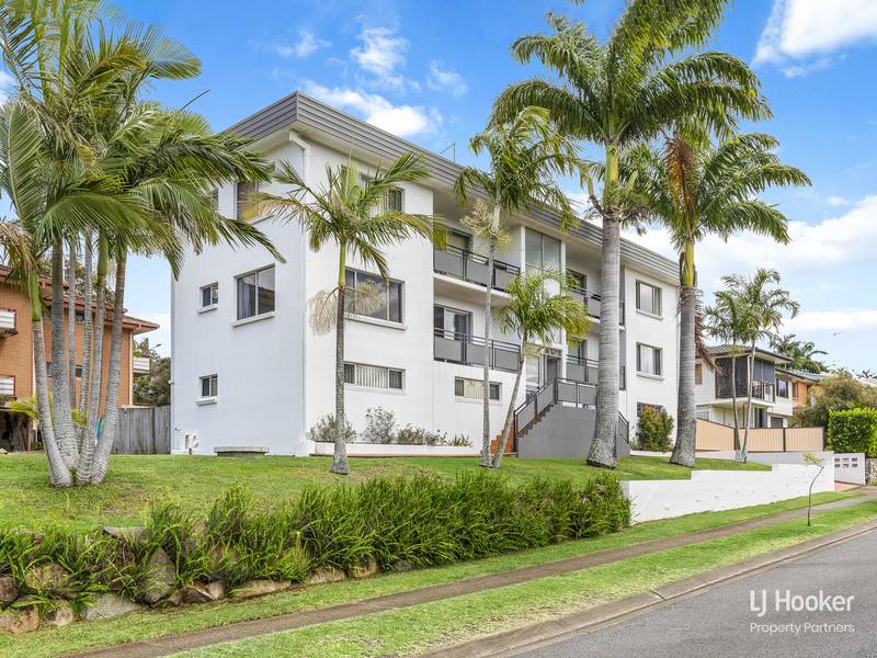 2/2 Honeysuckle Street, Mansfield