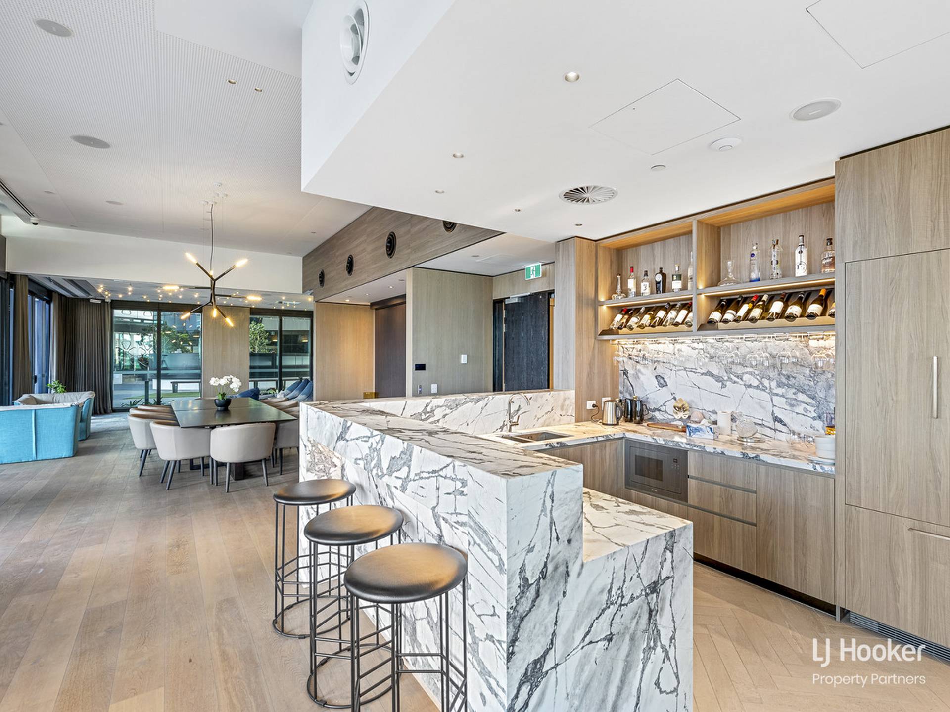 2303/8 Adelaide Street — photo 13 of 26