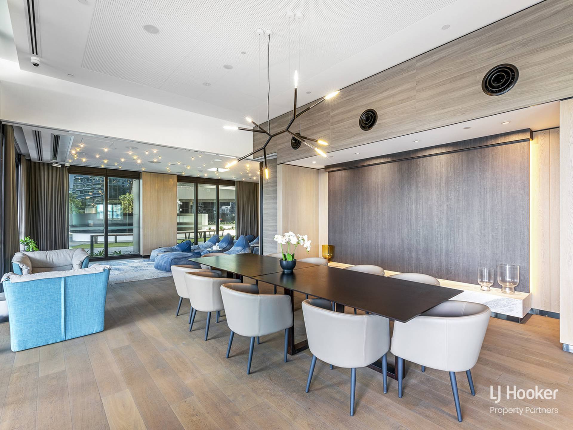 2303/8 Adelaide Street — photo 14 of 26