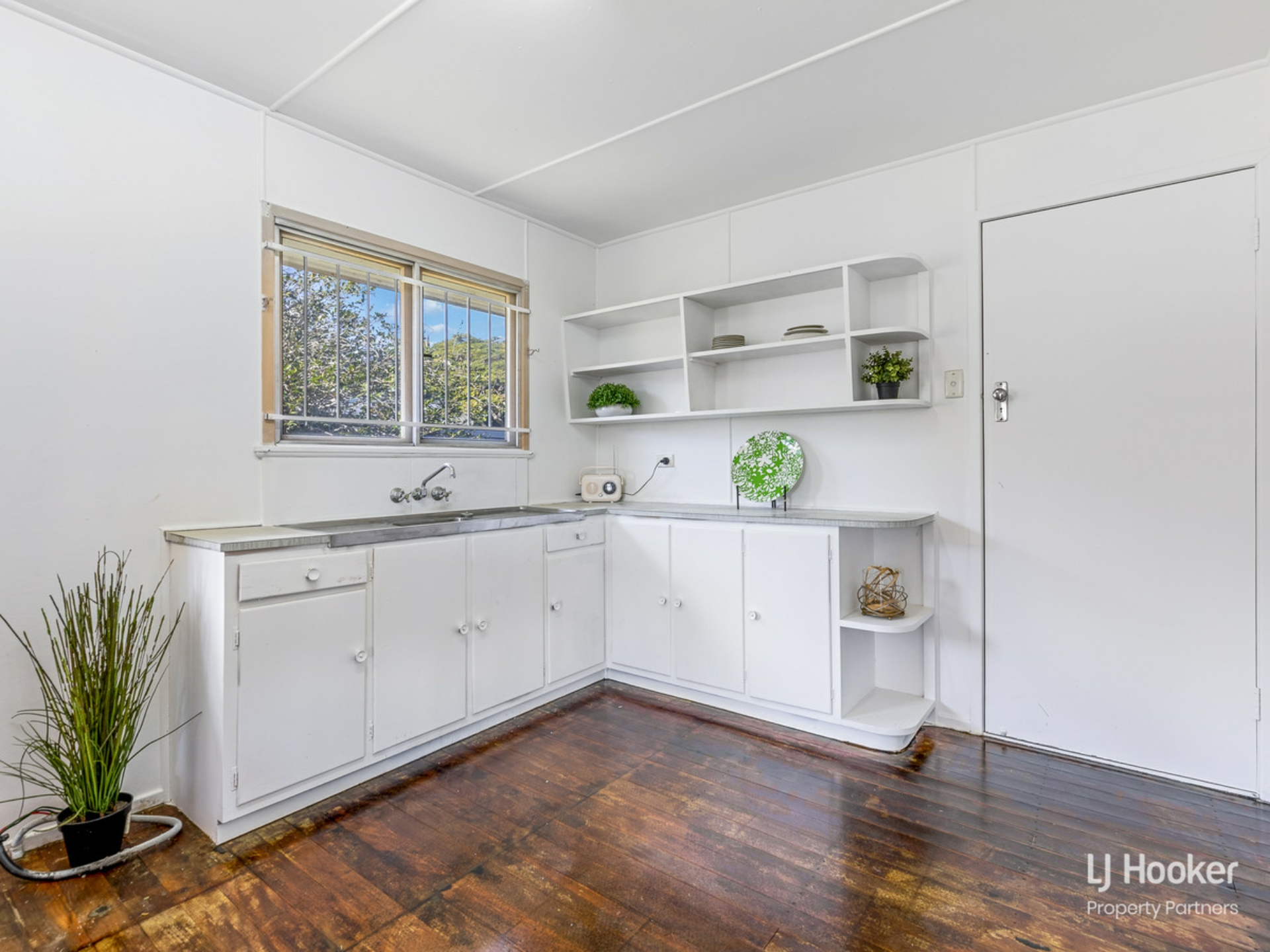 7 Enderby Street — photo 8 of 15