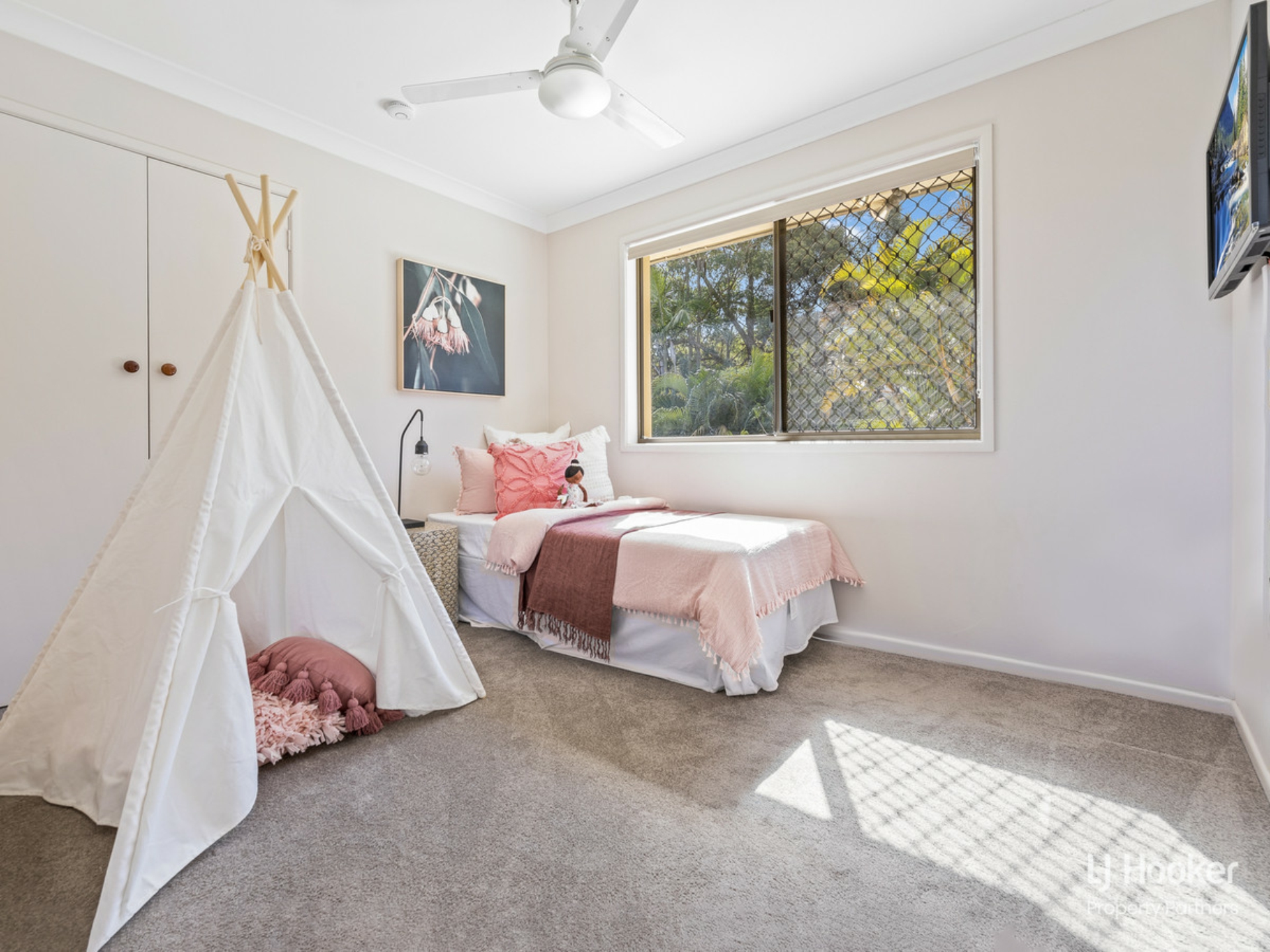 51 Coleman Crescent, SPRINGWOOD