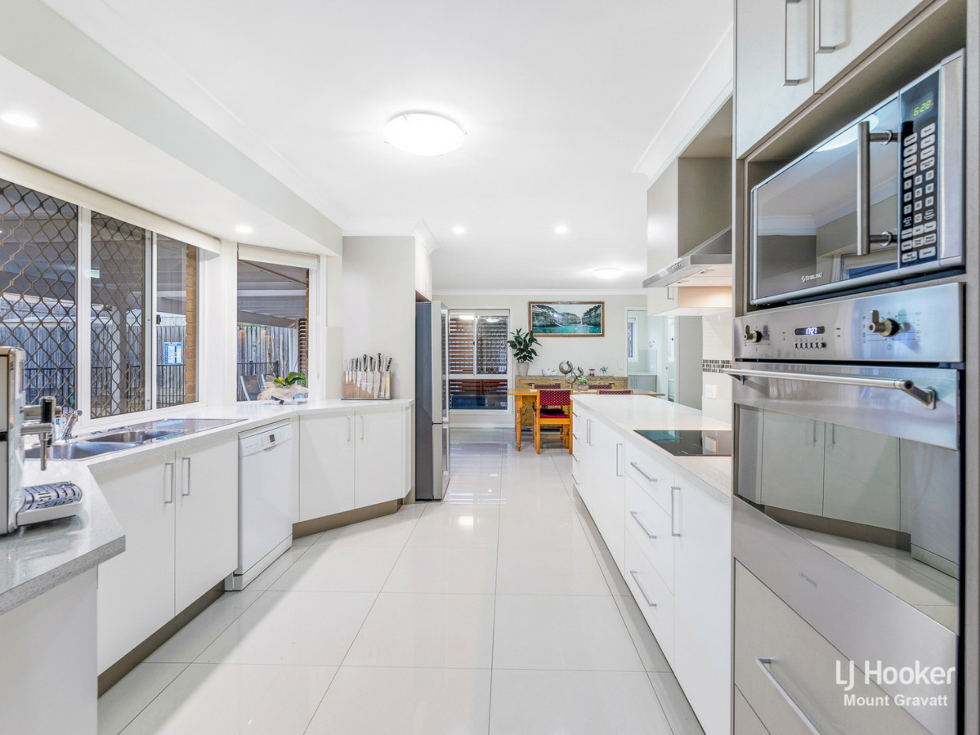 23 Blue Grass Crescent, EIGHT MILE PLAINS