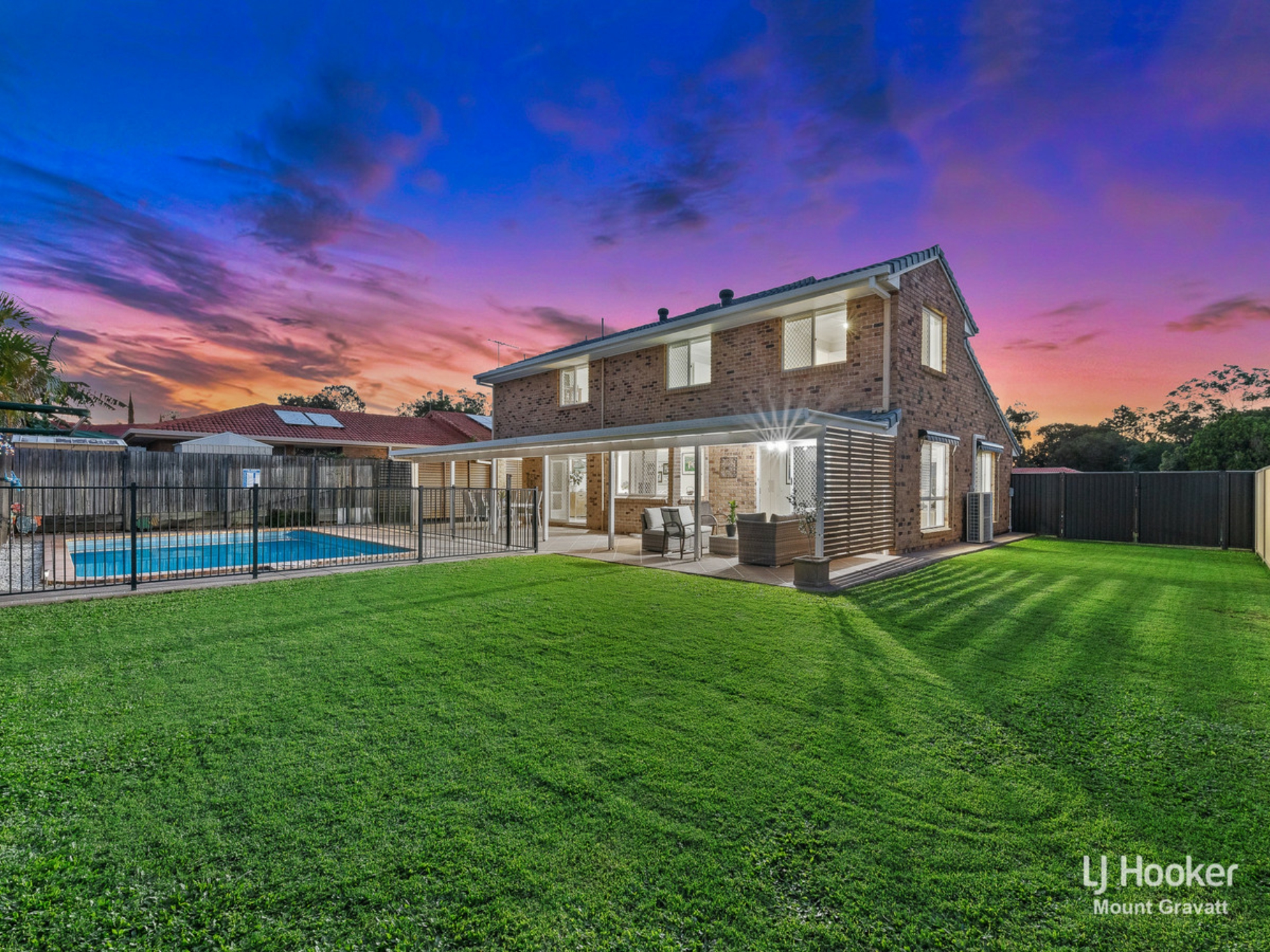 23 Blue Grass Crescent, EIGHT MILE PLAINS