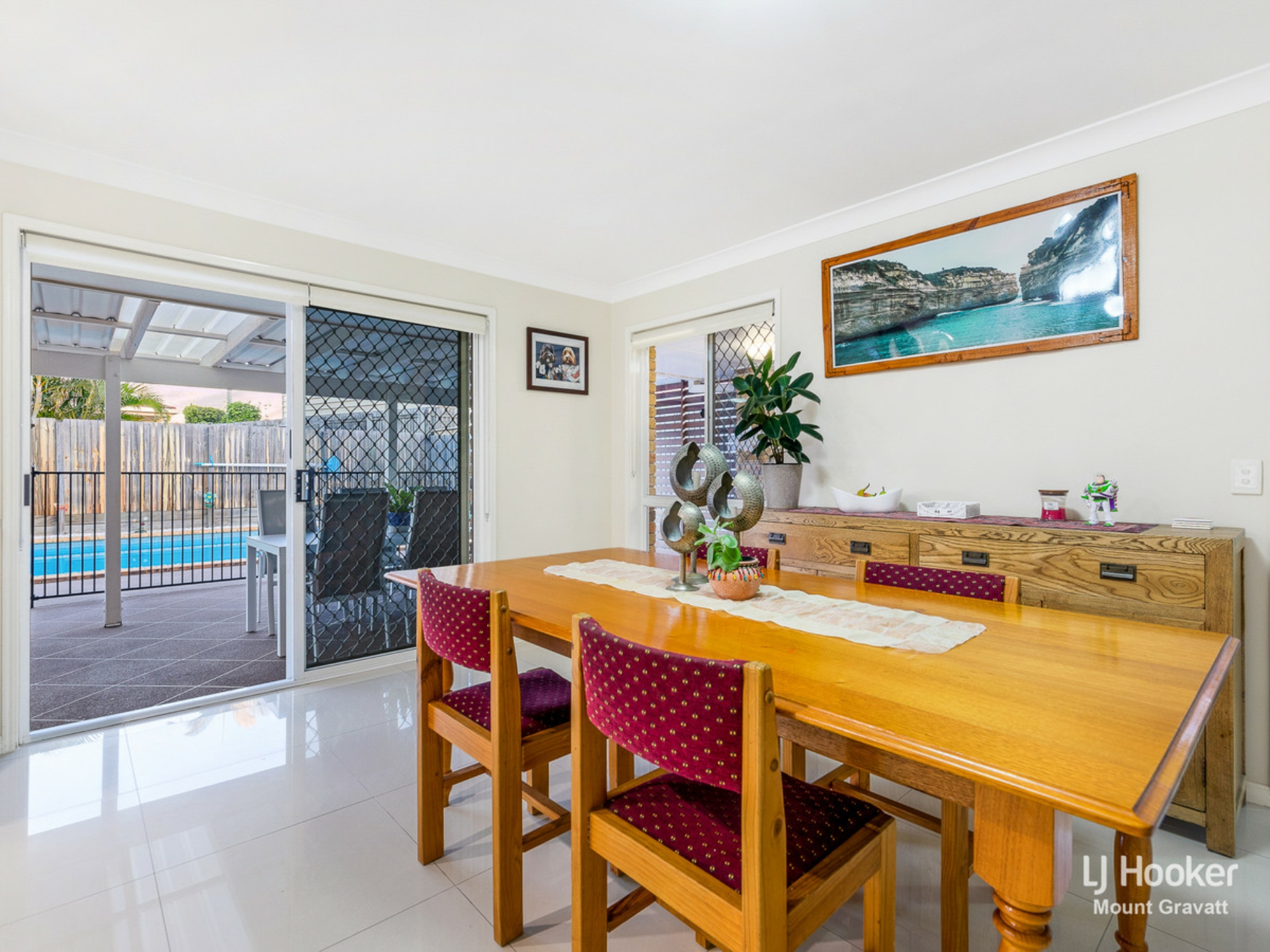 23 Blue Grass Crescent, EIGHT MILE PLAINS