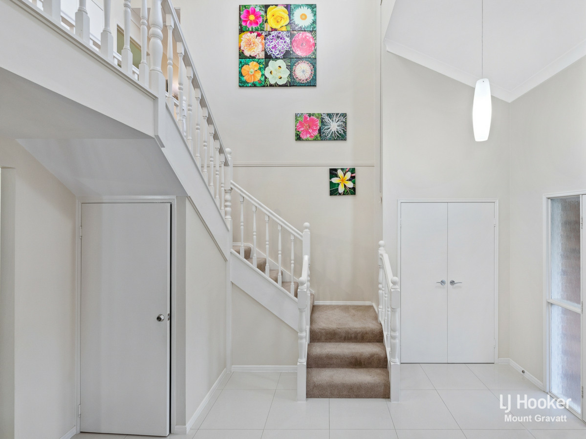 23 Blue Grass Crescent, EIGHT MILE PLAINS