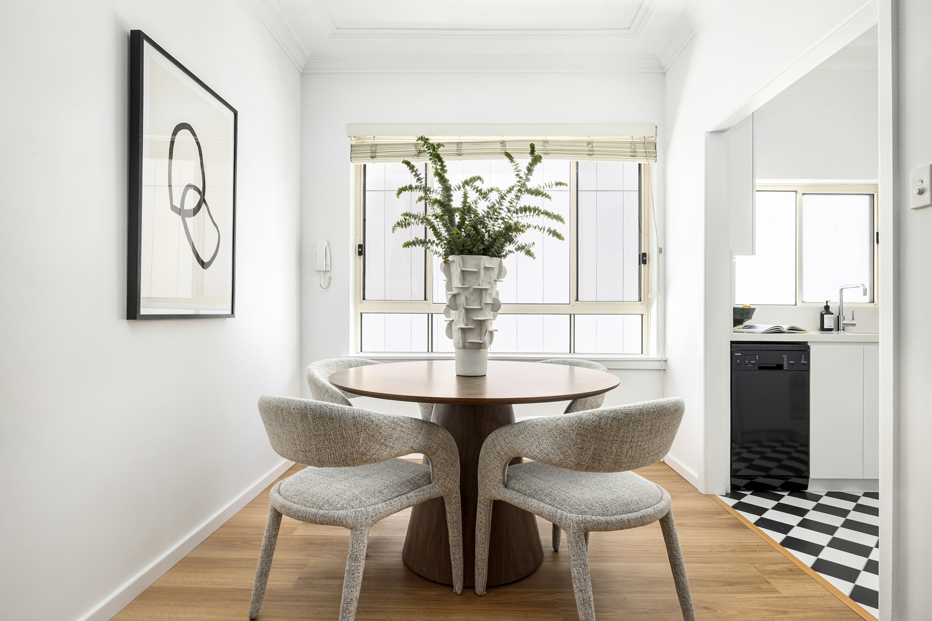 6/26 Anglesea Street — photo 5 of 11