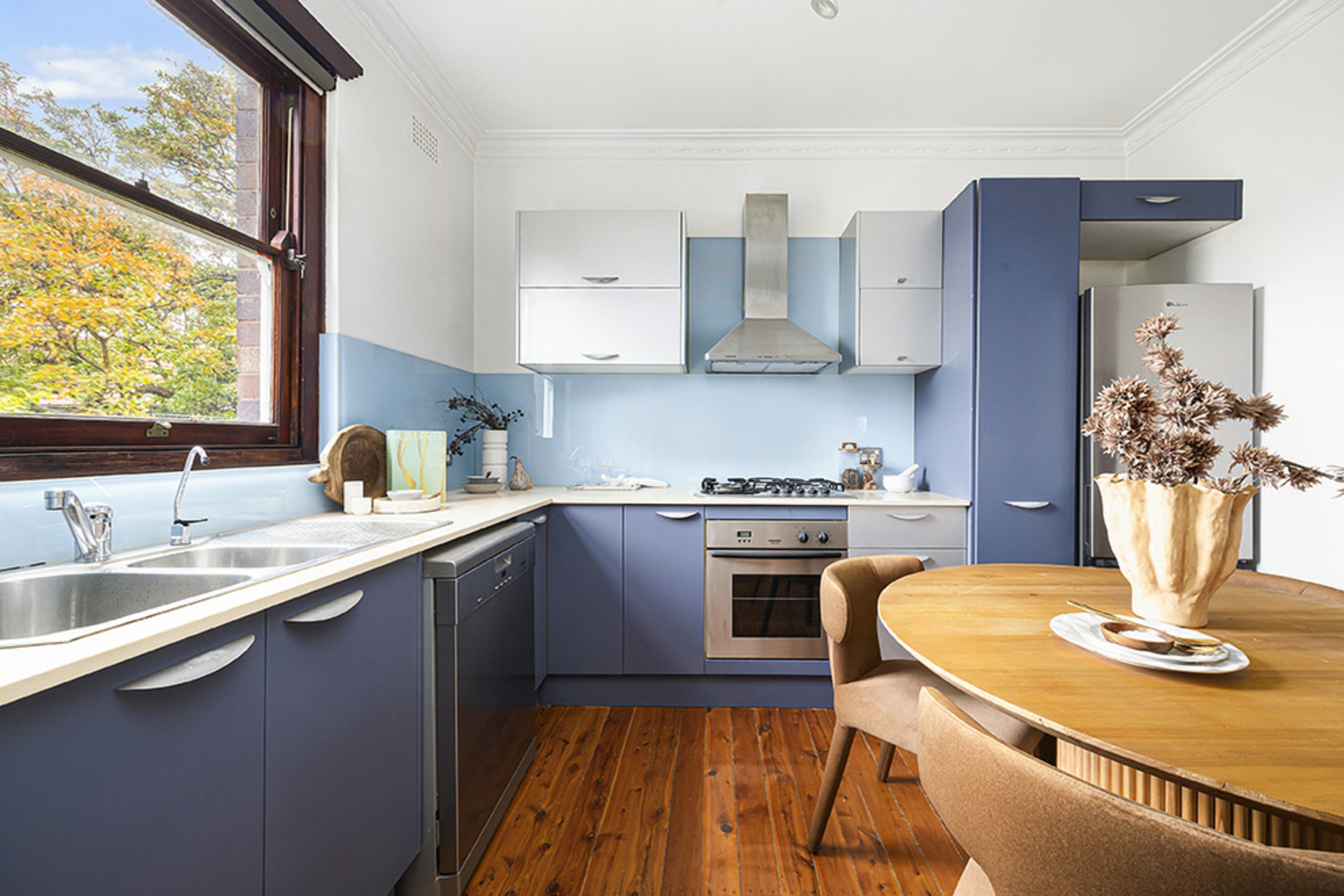 12/76 Curlewis Street — photo 3 of 6