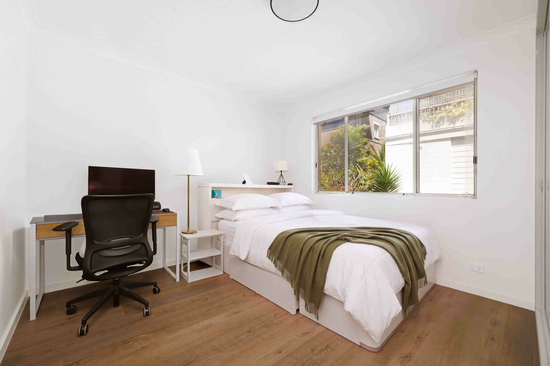4/10-12 Edward Street — photo 6 of 7