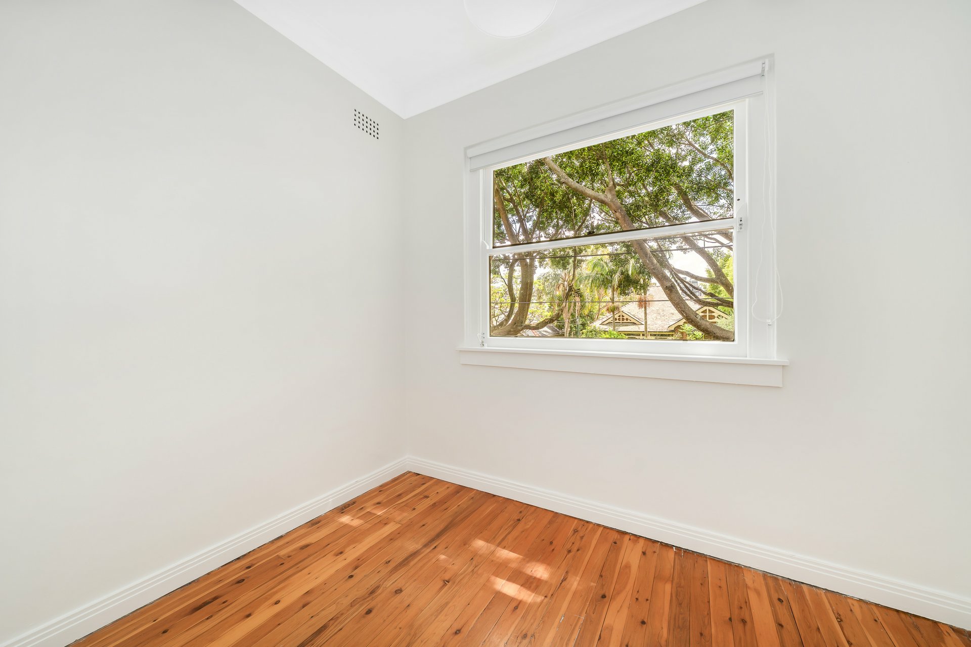 5/11 Porter Street — photo 3 of 7