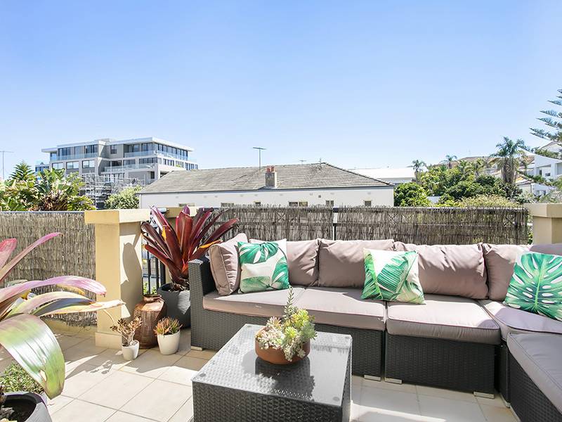 12/94-98 Ramsgate Avenue, BONDI BEACH