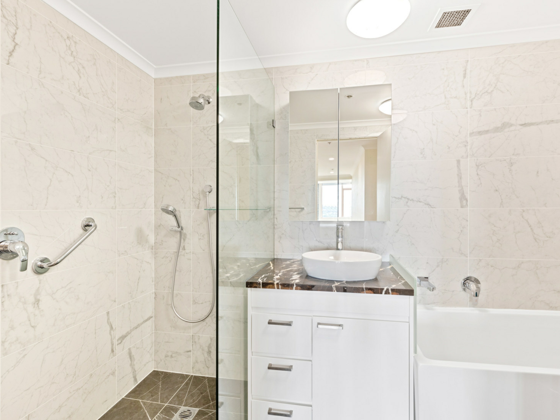 802/79 Grafton Street, BONDI JUNCTION