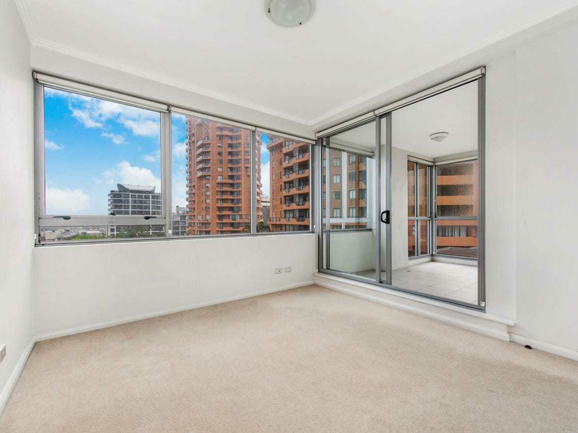 703/80 Ebley Street, BONDI JUNCTION