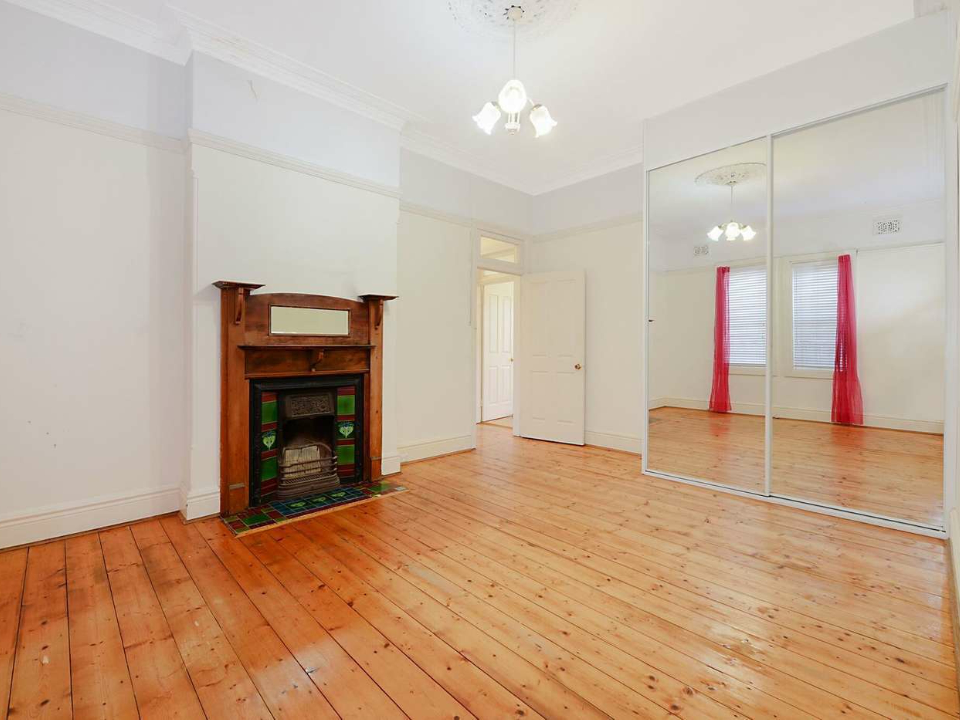 5 Alfred Street, BRONTE