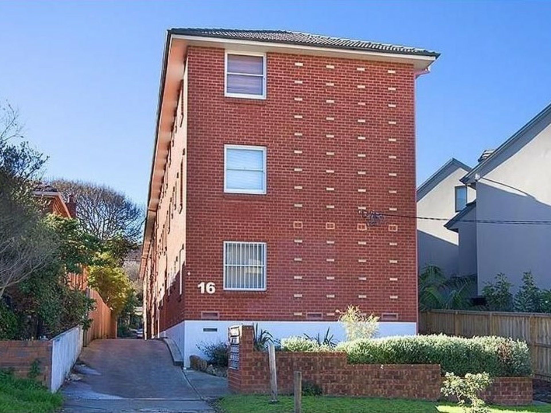 11/16 Diamond Bay Road, VAUCLUSE