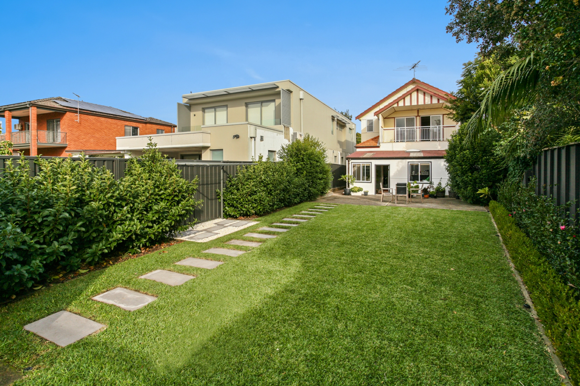 2 Doran Street — photo 2 of 6