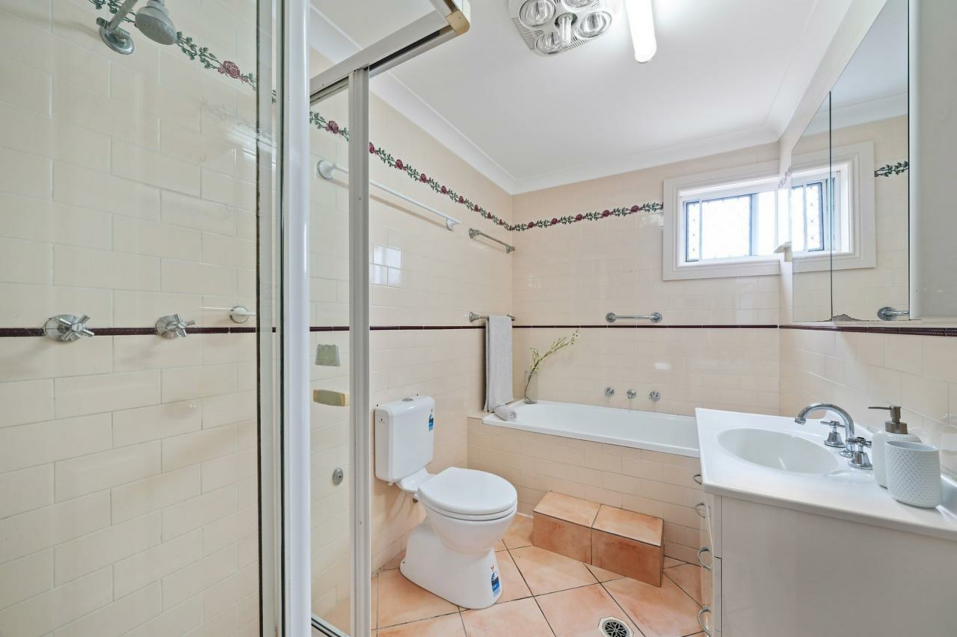 2 Doran Street — photo 6 of 6