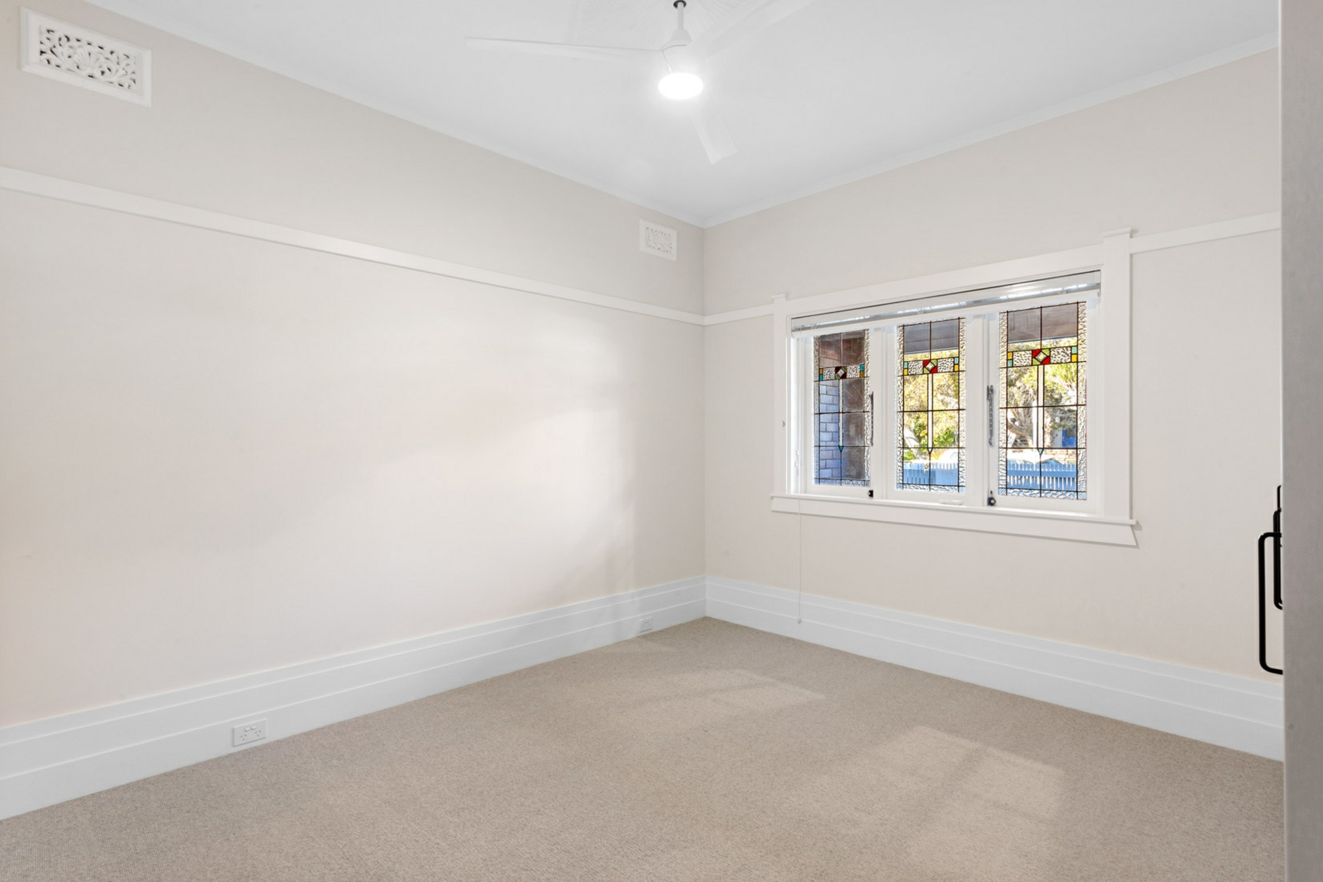 2/57 Glenayr Avenue, NORTH BONDI