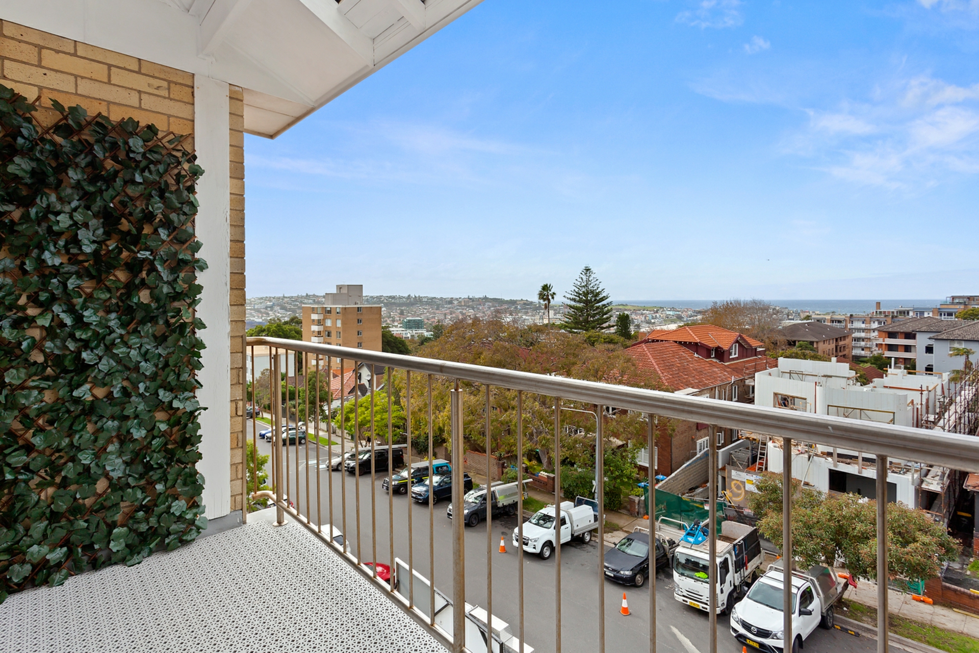 11/4 Castlefield Street, BONDI