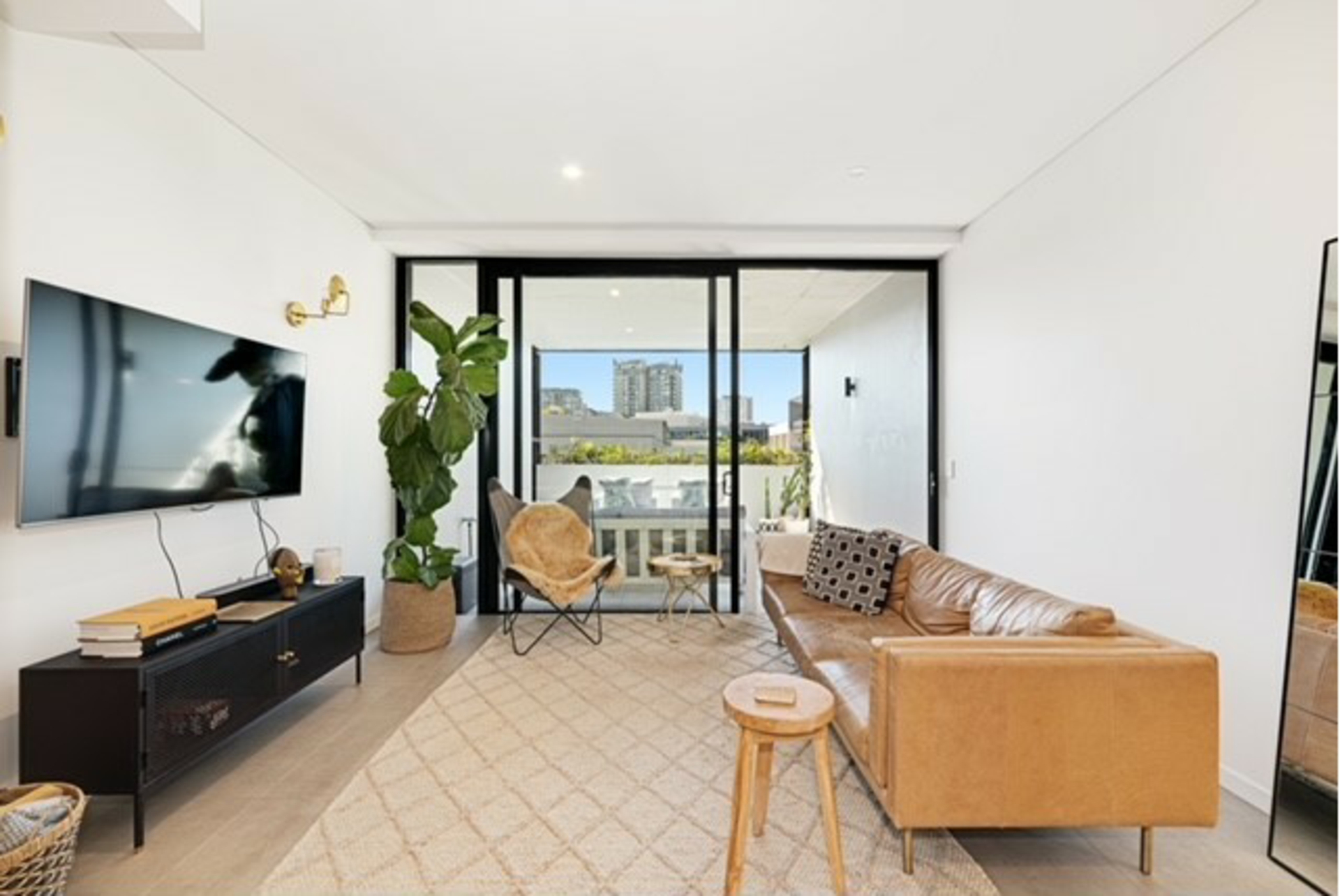 406/832 Elizabeth Street, WATERLOO