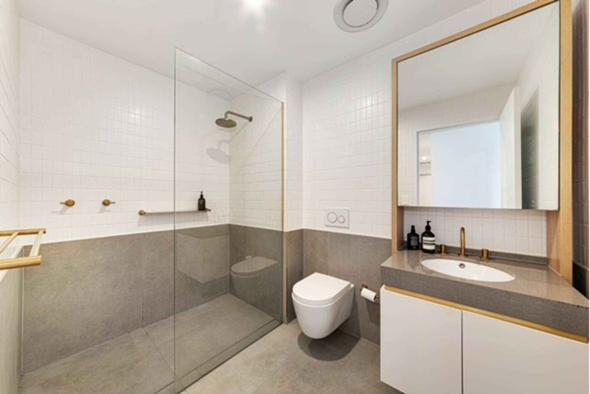 406/832 Elizabeth Street, WATERLOO