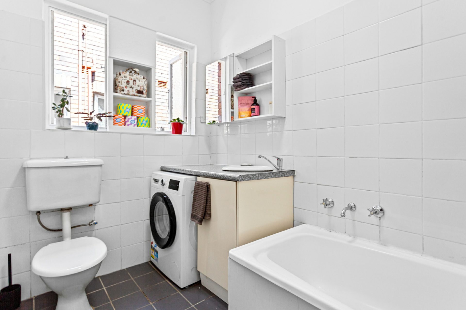 8/135 Bronte Road, QUEENS PARK
