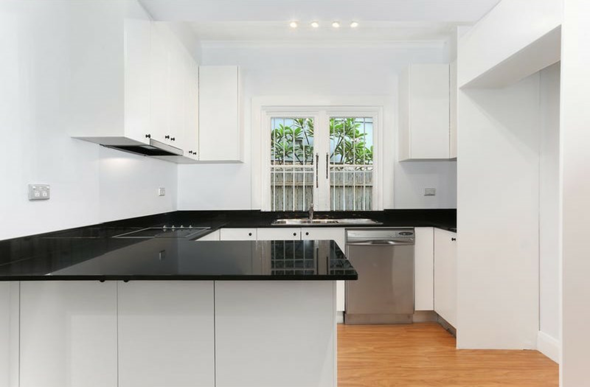 8/80 Birriga Road, BELLEVUE HILL