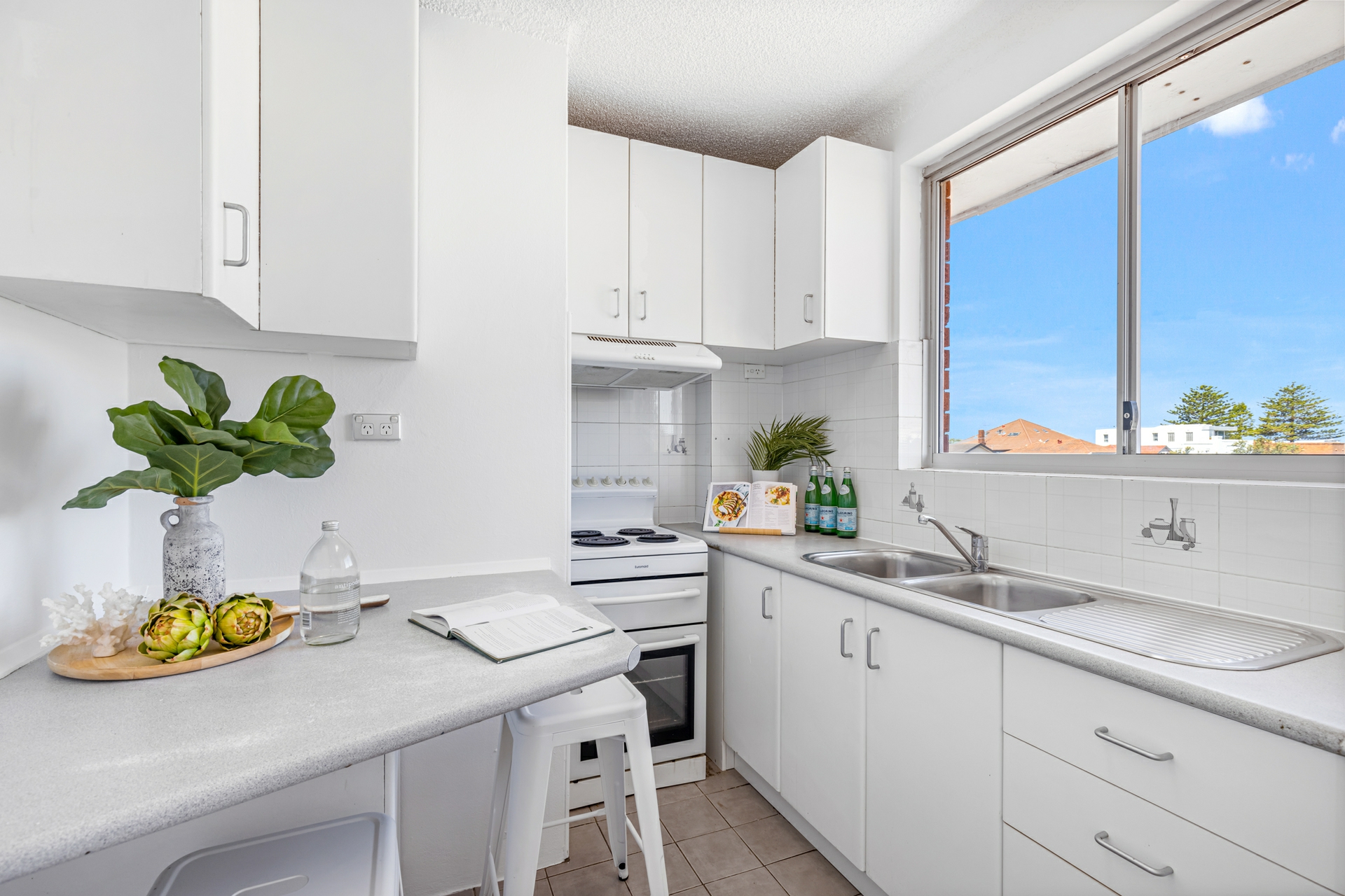 8/30 Beach Road, BONDI BEACH