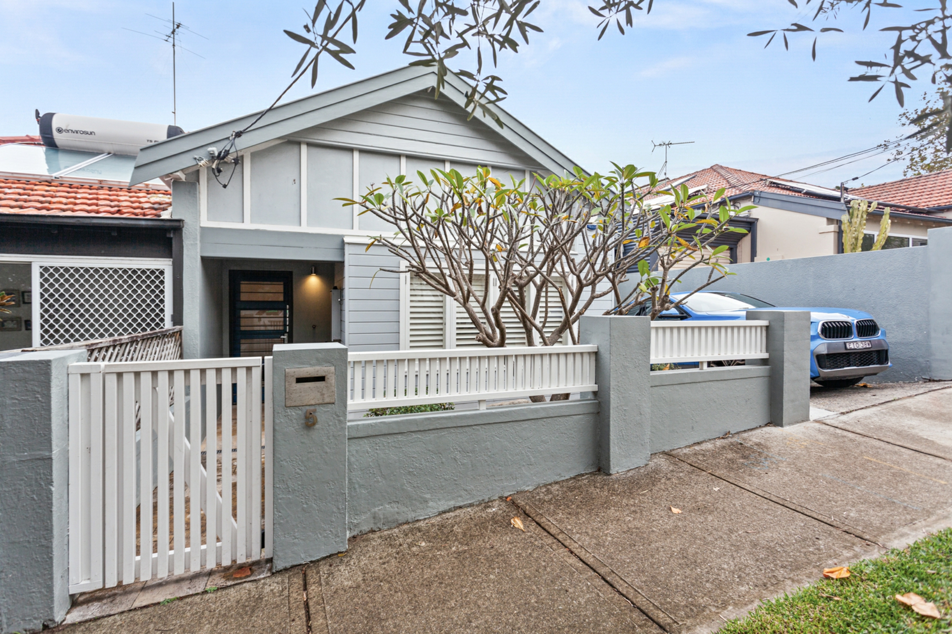 5 Allan Avenue, CLOVELLY