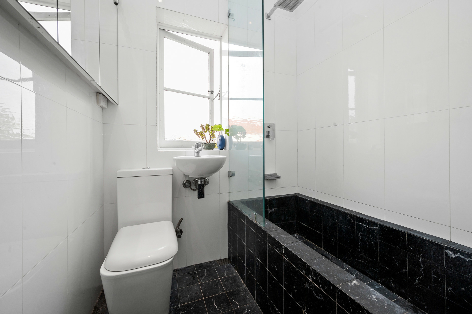 6/11 Dickson Street, BRONTE