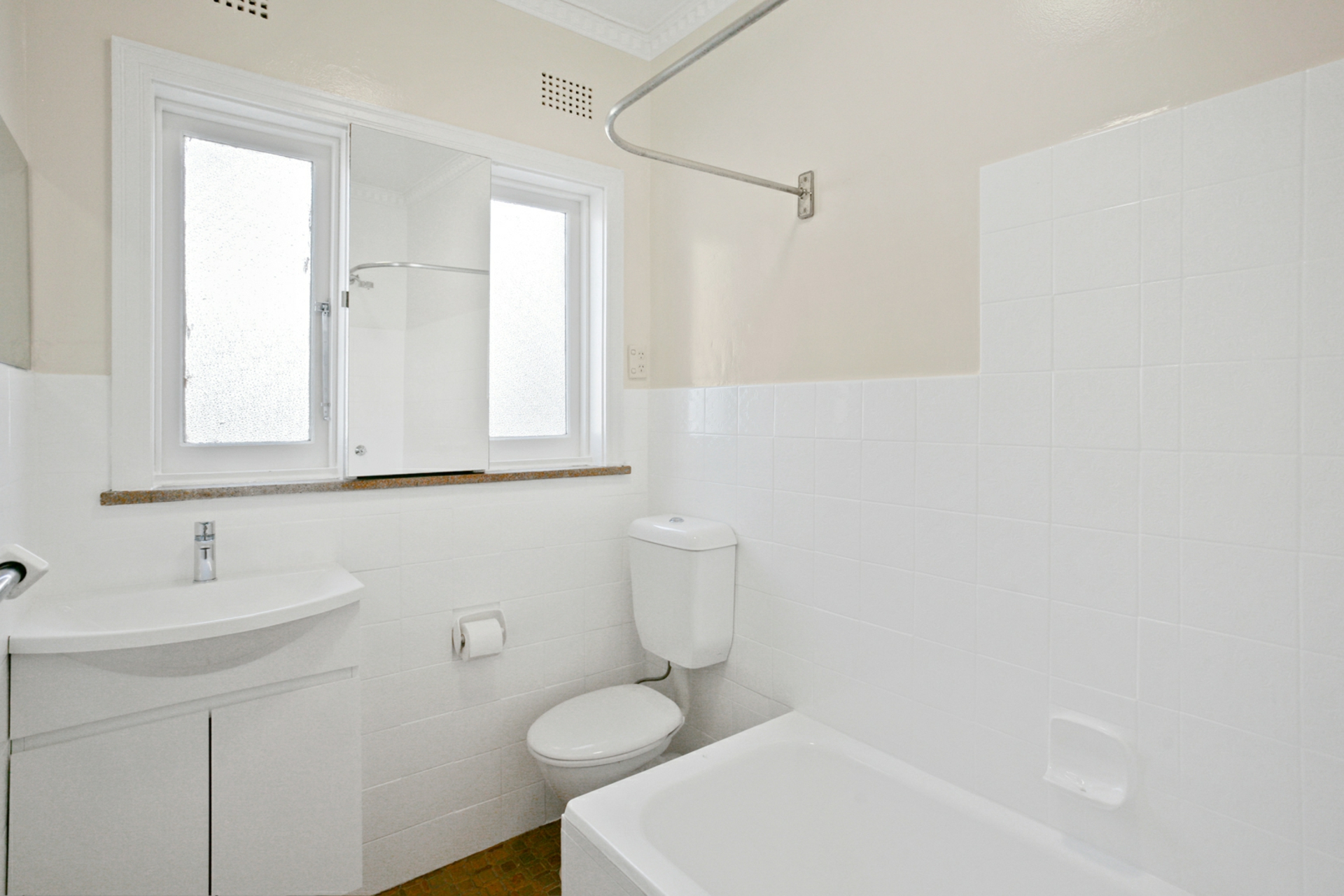 3/5 Brae Street, BRONTE