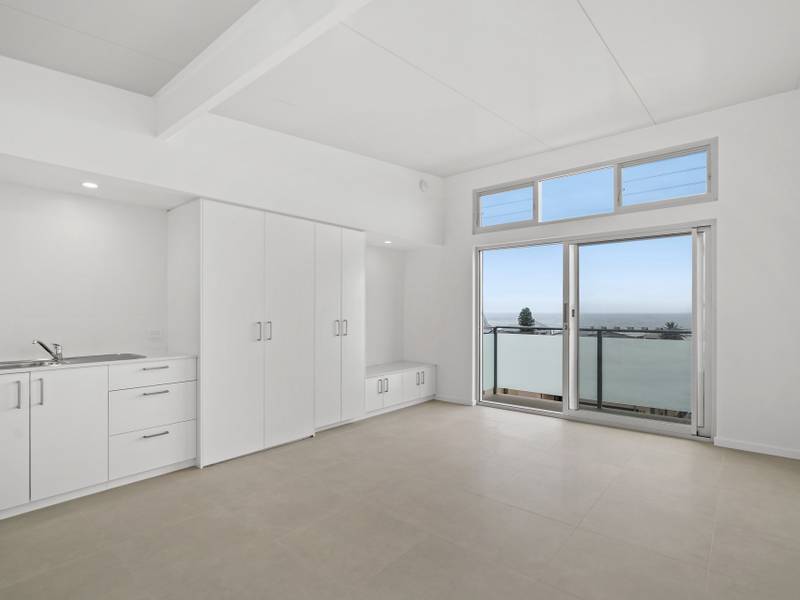 6/100 Ocean View Drive, WAMBERAL