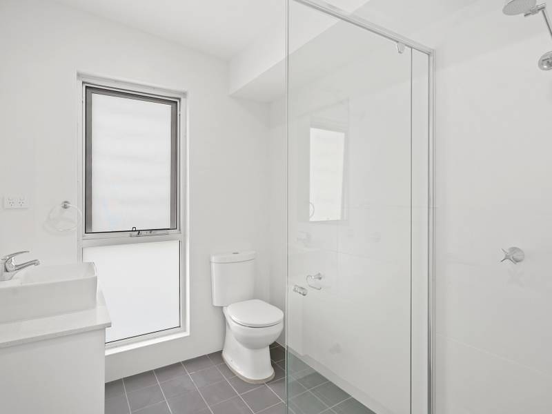 6/100 Ocean View Drive, WAMBERAL
