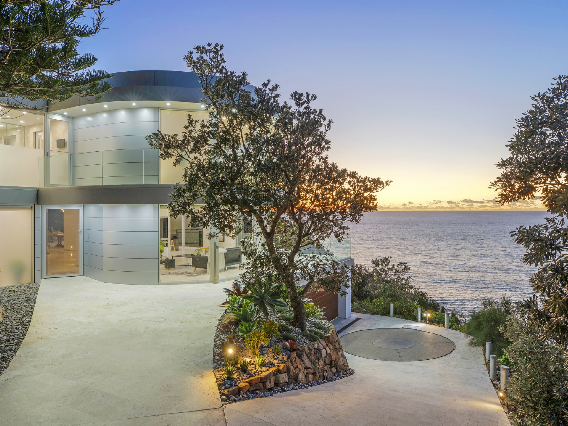21 John Gray Close Terrigal NSW