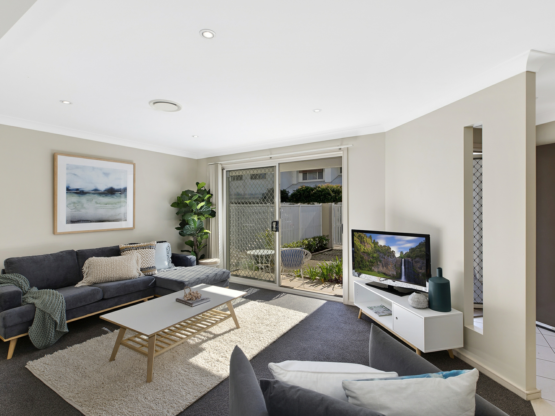 22/2 Brunswick Road Terrigal NSW - Property Details - LJ Hooker